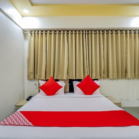 OYO 49102 Hotel Alice Ahmedabad Exterior foto