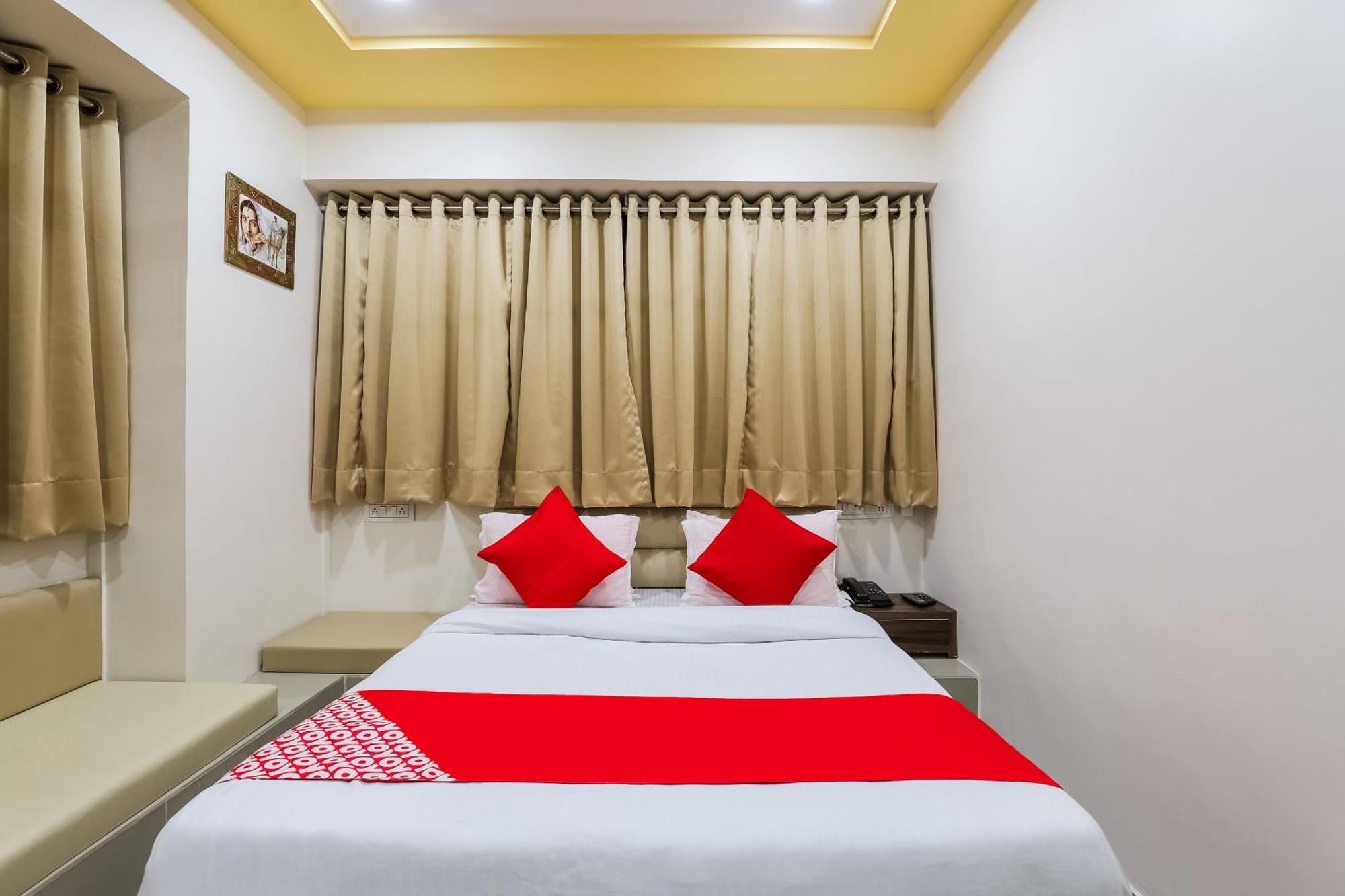 OYO 49102 Hotel Alice Ahmedabad Exterior foto